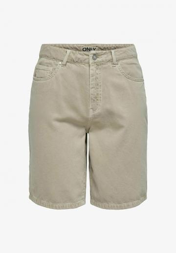 Джинсовые шорты