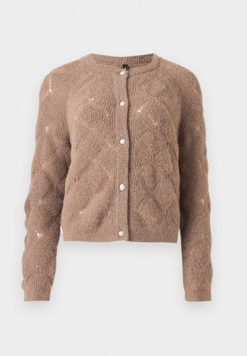 Жаккардовая кофта