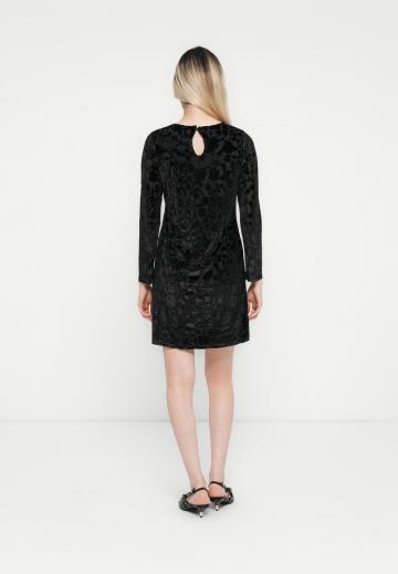 Коктейльное платье