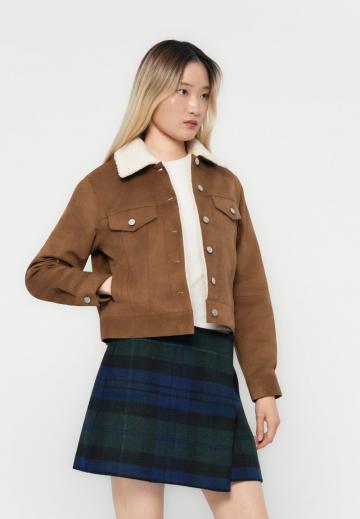 Короткая куртка