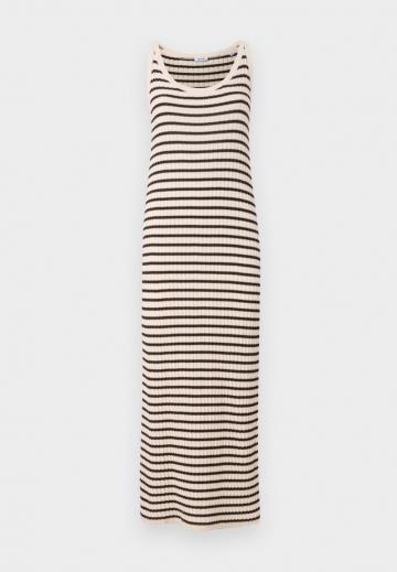 Пляжное платье