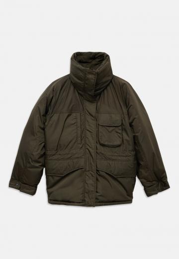 Зимняя куртка