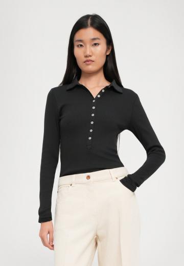 Клешеные джинсы