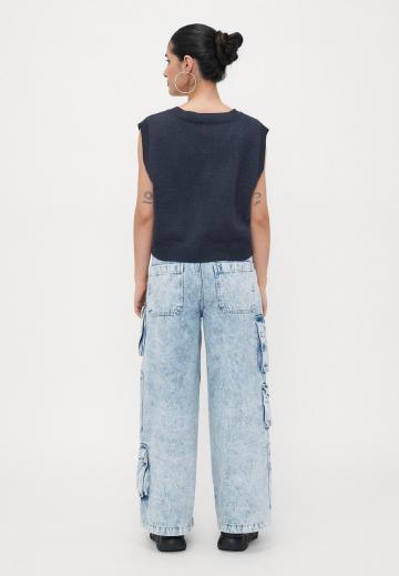 Пуловер без рукавов