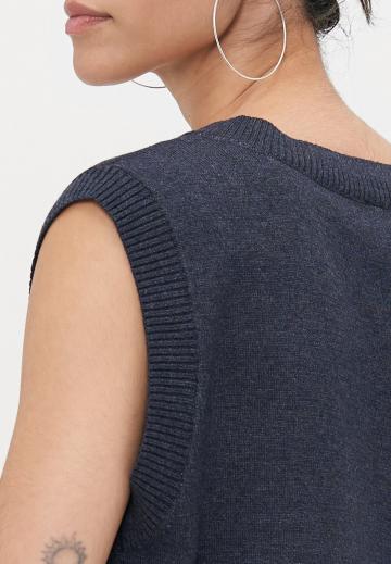 Пуловер без рукавов