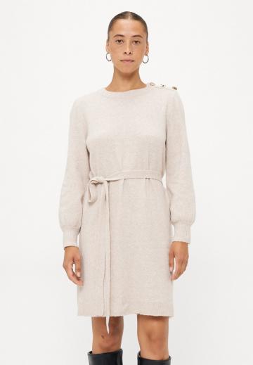 Вязаное платье