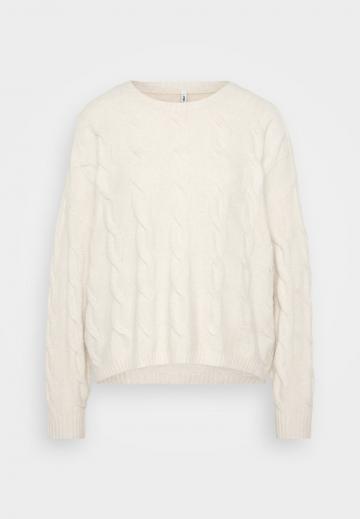 Длинный пуловер