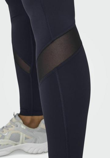 Спортивные штаны