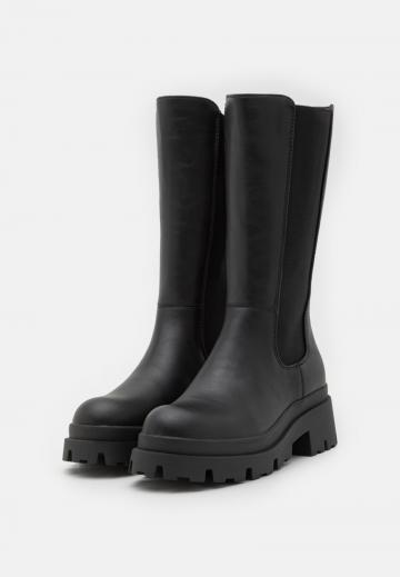Сапоги на платформе