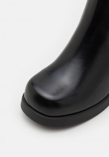 Сапоги на платформе