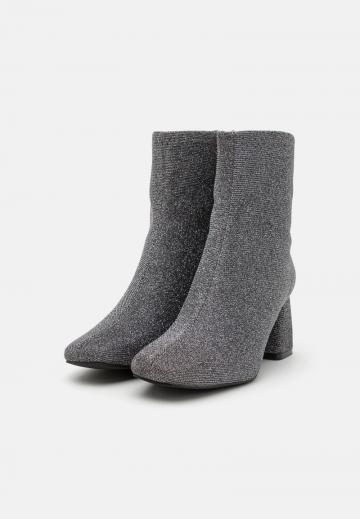 Полусапожки