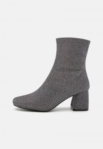 Полусапожки