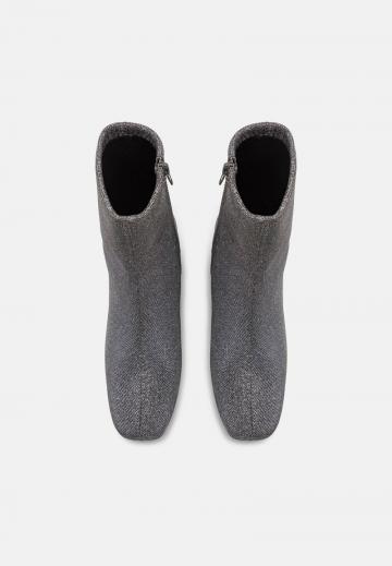 Полусапожки