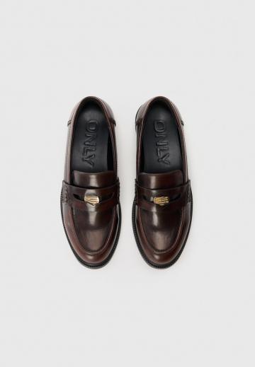 Полуботинки