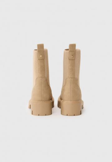 Ботинки челси