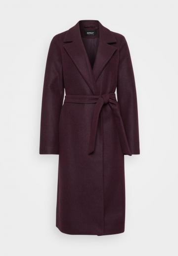 Шерстяное пальто