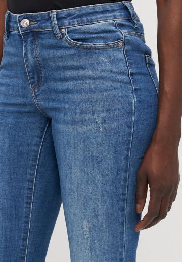 Узкие джинсы