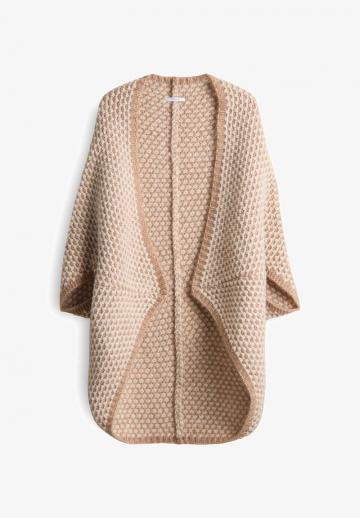 Жаккардовая вязаная кофта