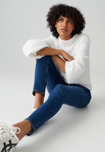 Узкие джинсы