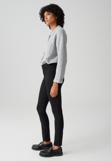 Узкие джинсы