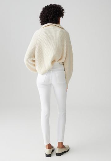 Узкие джинсы