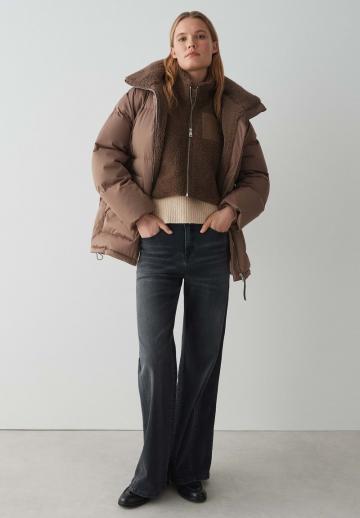 Пуховой жилет