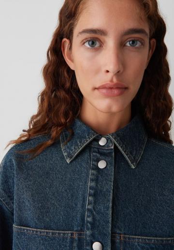 Джинсовая куртка