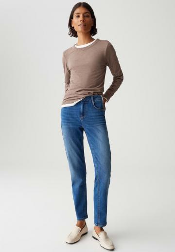 Прямые джинсы