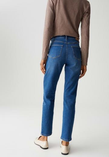 Прямые джинсы