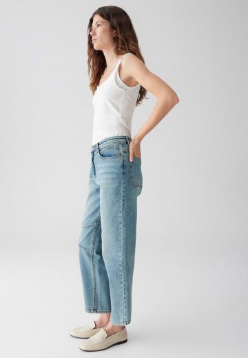 Короткие джинсы