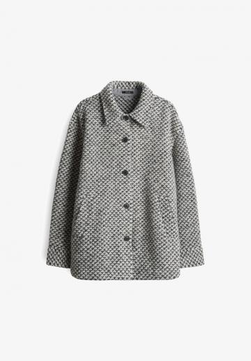 Короткое пальто