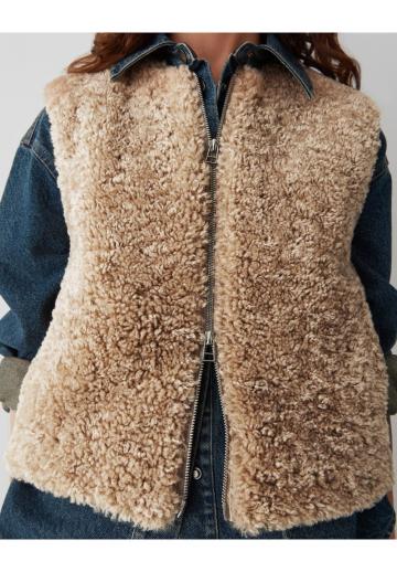 Пуховой жилет