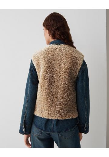 Пуховой жилет