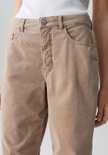 Короткие джинсы