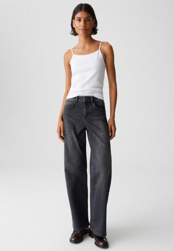 Топ на бретельках