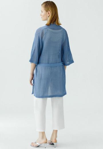 Длинный жилет