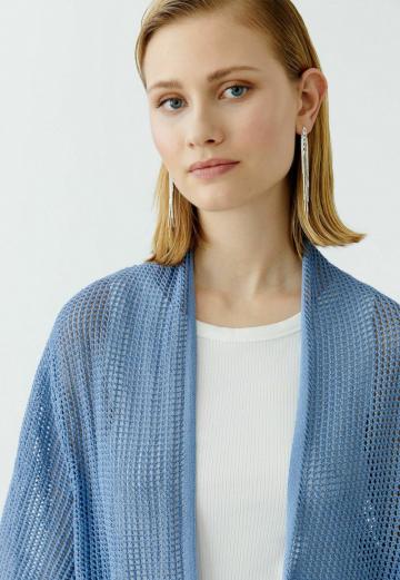 Длинный жилет