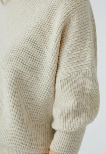 Пуловер с рукавом три четверти