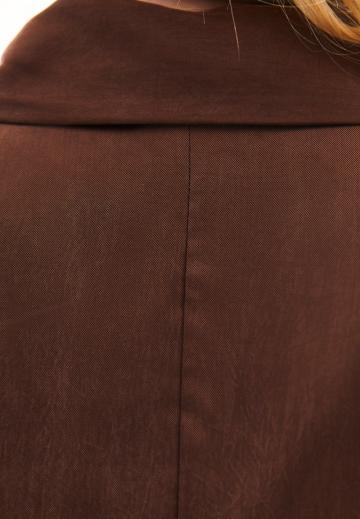 Короткое пальто