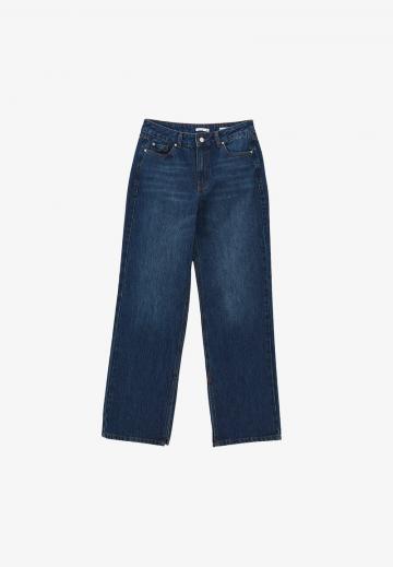 Клешеные джинсы