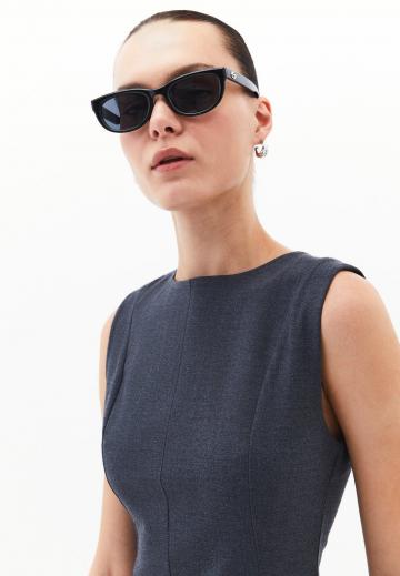 Короткое платье