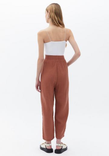 Топ на бретельках