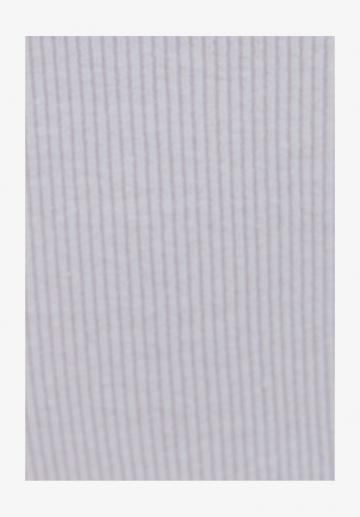 Топ на бретельках