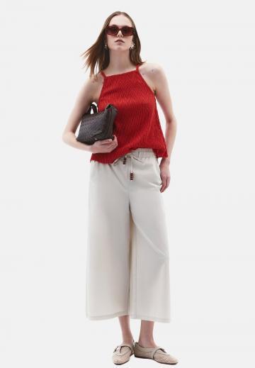 Топ на бретельках