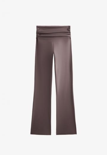 Спортивные штаны