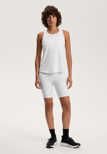 Спортивный топ