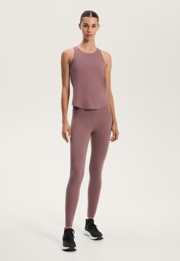 Спортивный топ