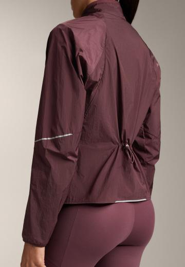 Спортивная куртка