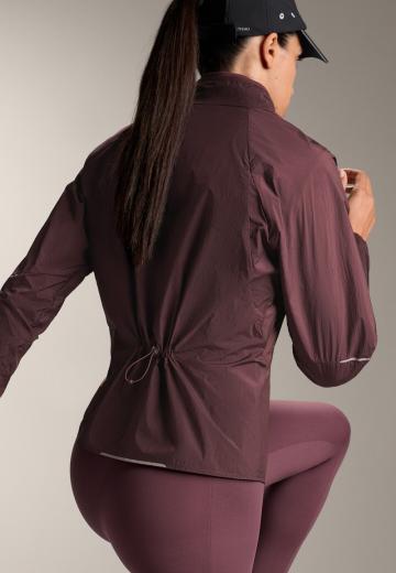 Спортивная куртка