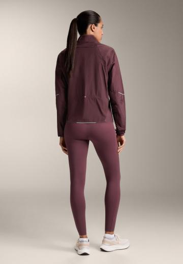 Спортивная куртка